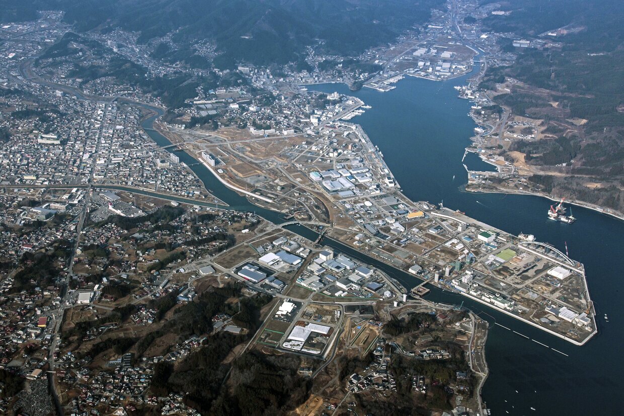 Fisheries processing complex construction work in Miyagi Prefecture