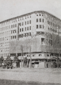 Former Marunouchi Building (renovation completed in 1926)