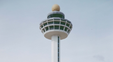 チャンギ空港管制塔竣工（大林シンガポール）