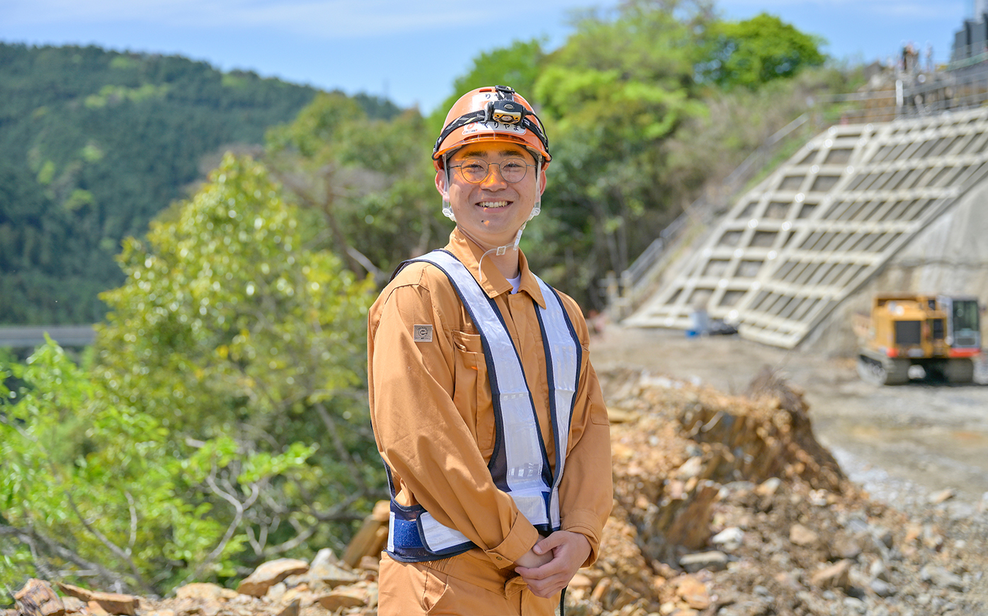 栗山 右伍