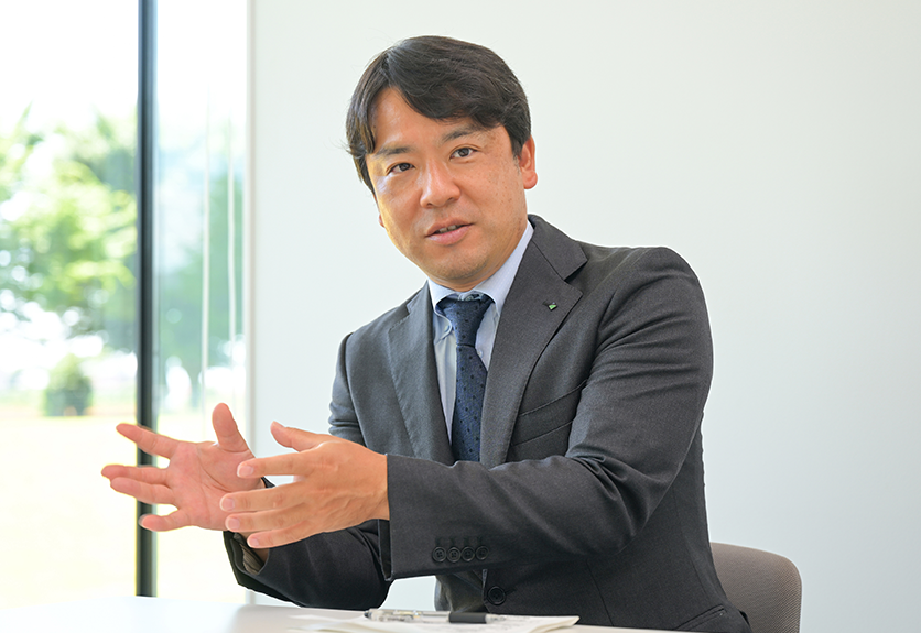 Toshihiko MIURA, principal engineer of materials, Natural Environmental Engineering Department