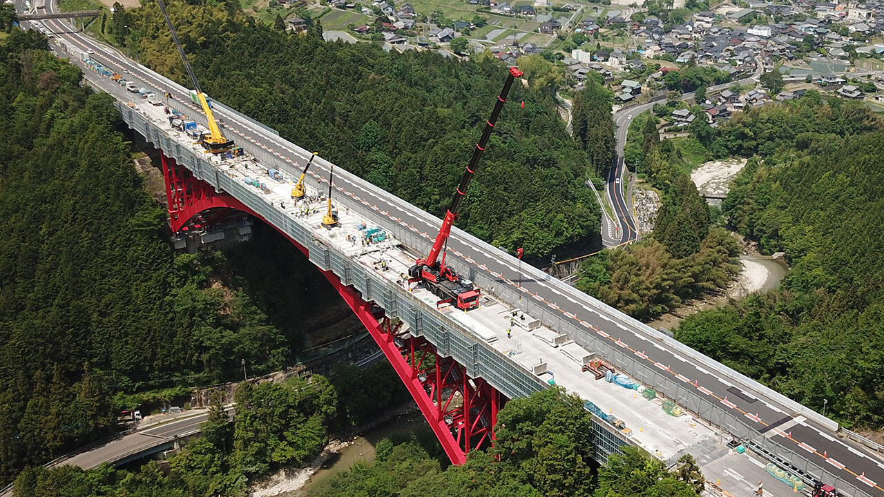 高速道路・橋梁の大規模更新