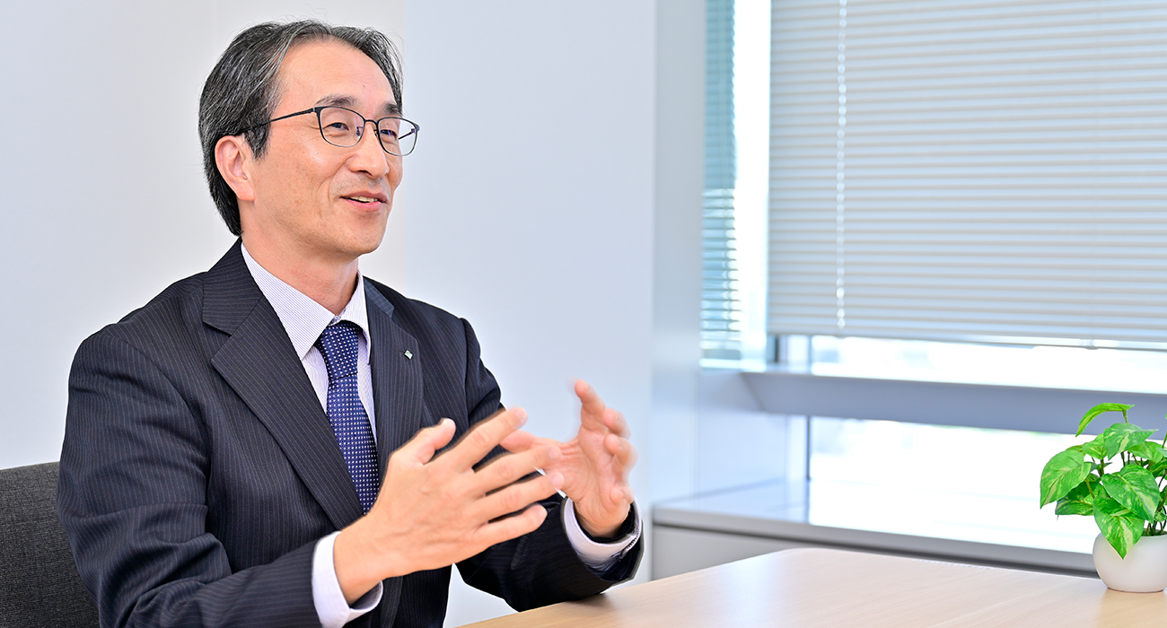 ロボティクス生産本部 生産技術第一部 部長 佐々木 雄輝