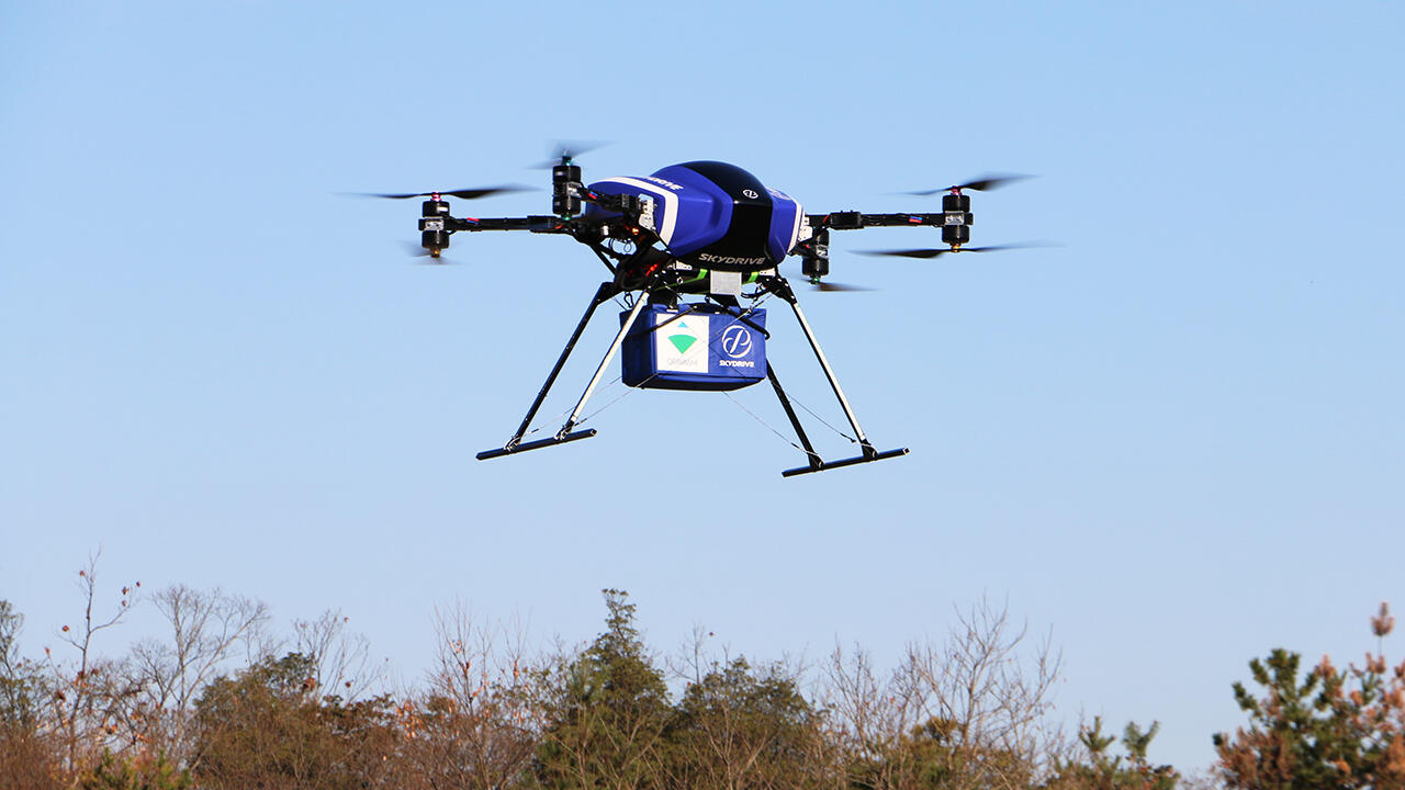 重量物運搬ドローンの建設現場での実用化に向けた検証をスカイドライブ社と実施