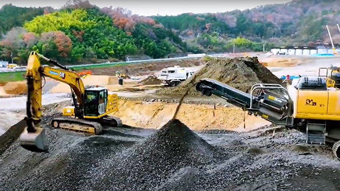 新丸山ダム建設工事における盛土工事で「統合施工管理システム」の実証施工に成功