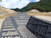 熊野川熊野（いやがわいや）地区河道閉塞緊急対策