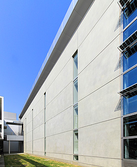 大林組技術研究オープンラボ-2でクリーンクリートを外壁に採用