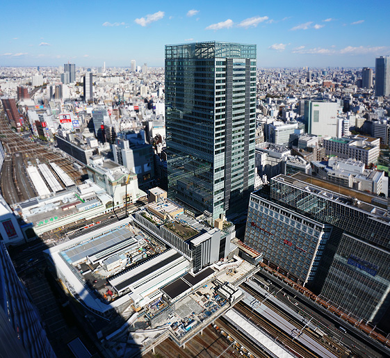 2016年春の開業をめざして進む新宿駅南口の新たな「まちづくり」 