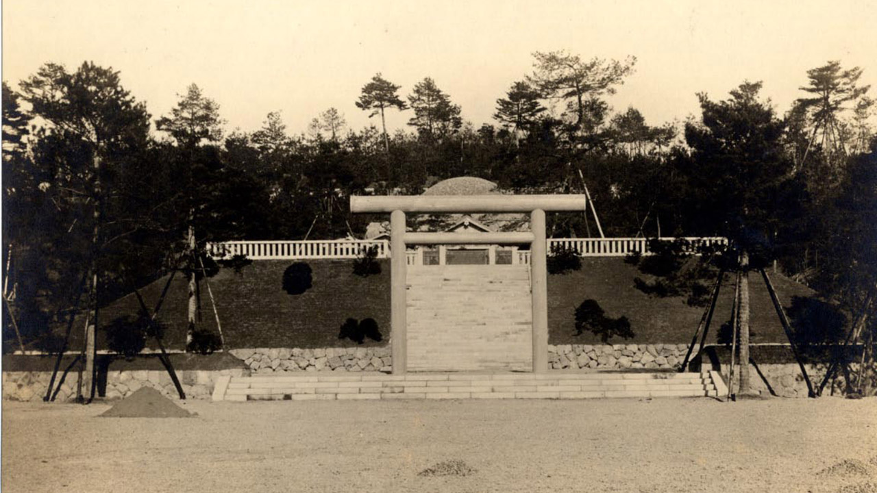 大正天皇多摩御陵